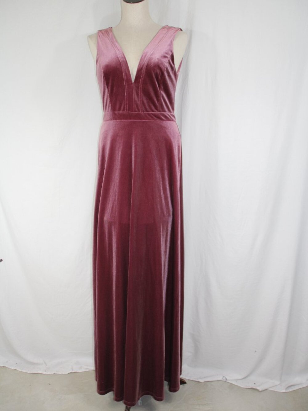 Lulu’s Beautiful Night Magenta Velvet Sleeveless Maxi Dress Lined Size M Formal